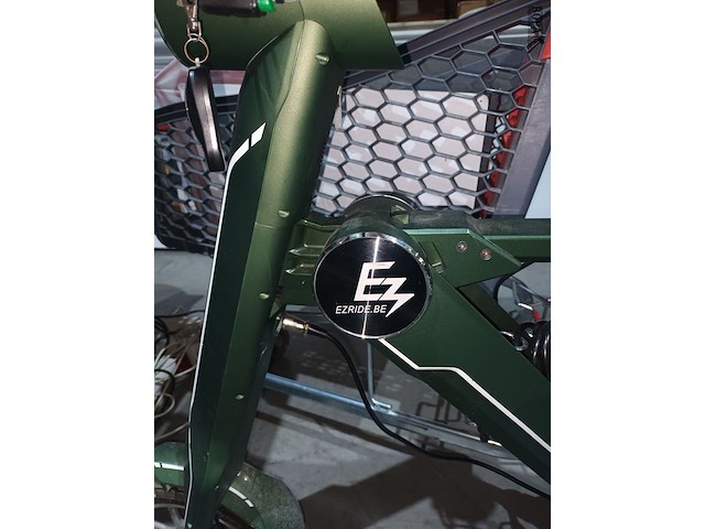 Lot 66 - opvouwbare elektrische scooter - afbeelding 3 van  7