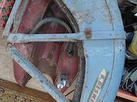 Lot 66 - oude puch sv125 benzinetank - origineel voorspatbord motobéc - afbeelding 6 van  6
