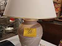 Lot 66 - tafellamp - afbeelding 3 van  3