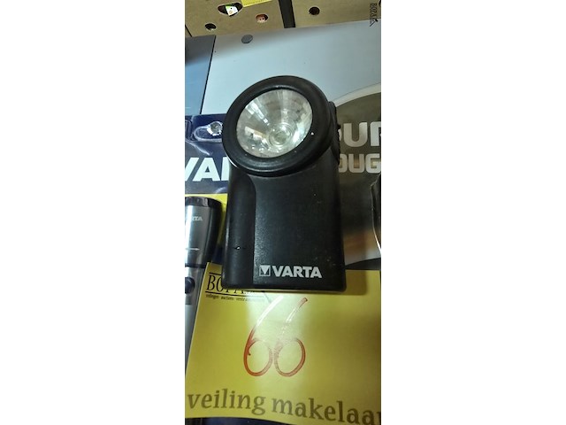 Lot 66 - zaklantaarns 3 stuks - afbeelding 3 van  4