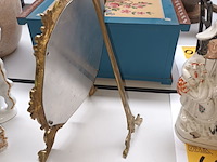 Lot 665 - antieke fotokader in koper - afbeelding 2 van  3