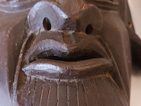 Lot 67 - afrikaans masker - afbeelding 2 van  4