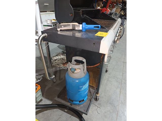 Lot 67 - gas bbq barbecook - afbeelding 3 van  7