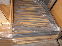 Lot 67 - kleerkast met spiegeldeur - afbeelding 3 van  10