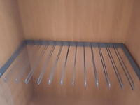 Lot 67 - kleerkast met spiegeldeur - afbeelding 7 van  10