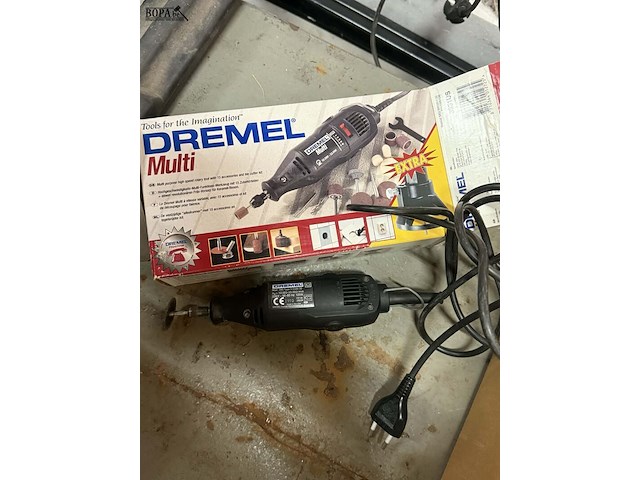 Lot 67 - lot gereedschap: electrische boor 500w - vlakschuurmachine - afbeelding 3 van  7