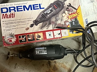 Lot 67 - lot gereedschap: electrische boor 500w - vlakschuurmachine - afbeelding 3 van  7