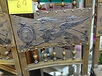 Lot 67 - neorenaissance stijl 1890-1900 antieke stoelen reliëfwerkniv - afbeelding 2 van  5