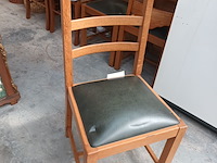Lot 67 - retro eetkamerstoelen. 4 stuks - afbeelding 1 van  3