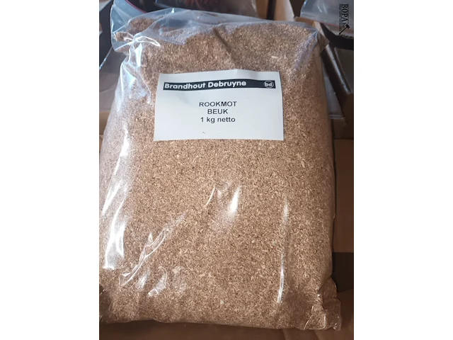Lot 67 - rookmot beuk 1 kg. 16 stuks - afbeelding 2 van  3