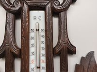 Lot 674 - barometer in houtsnijwerk - afbeelding 3 van  3