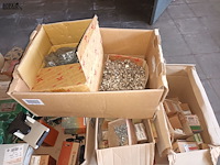 Lot 676 - bevestigingsmateriaal - afbeelding 4 van  5