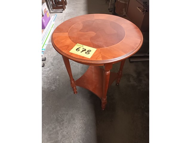 Lot 678 - rond bijzettafeltje - afbeelding 1 van  3