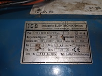 Lot 68 - batterijlader exide - afbeelding 4 van  4