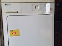 Lot 68 - droogkast miele - afbeelding 1 van  2