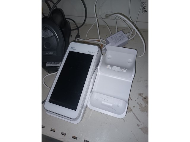 Lot 68 - elektro. 4 stuks - afbeelding 2 van  5