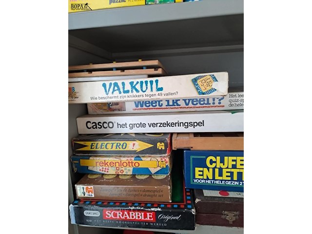 Lot 68 - gezelschapsspelen allerlei - afbeelding 2 van  5