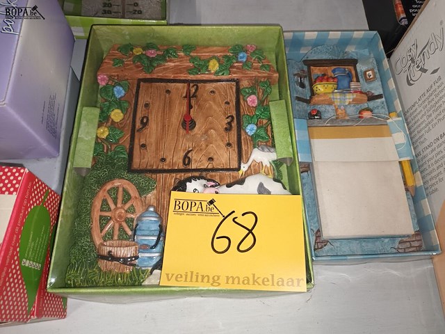 Lot 68 - huisraad, kaarsen en decoratie. 10 stuks - afbeelding 5 van  6