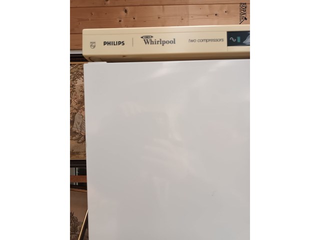 Lot 68 - koel/vriescombinatie philips met inhoud - afbeelding 2 van  6