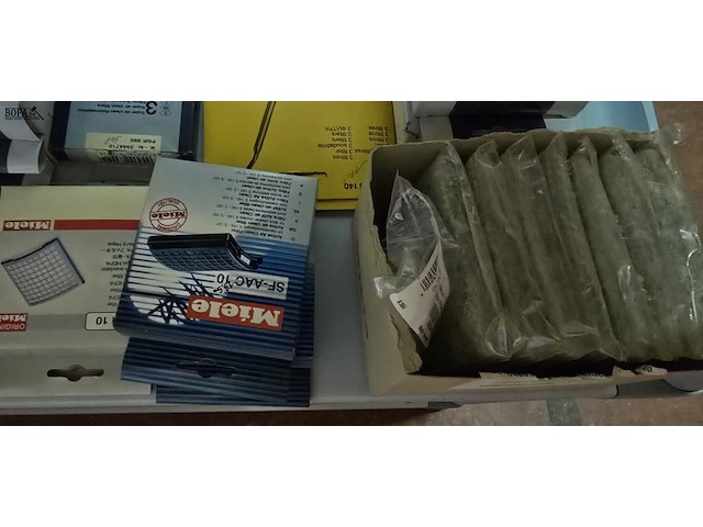 Lot 68 - miele diverse filters ong 29 verpakkingen - afbeelding 4 van  5