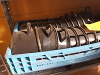 Lot 68 - mosselpotten. 14 stuks - afbeelding 1 van  3