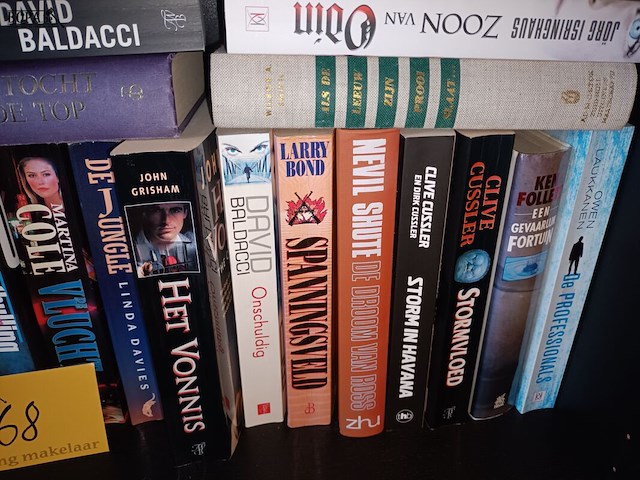 Lot 68 - romans. 25 stuks - afbeelding 1 van  3