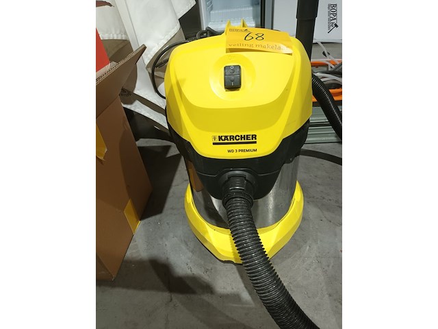 Lot 68 - stofzuiger kärcher - afbeelding 2 van  3