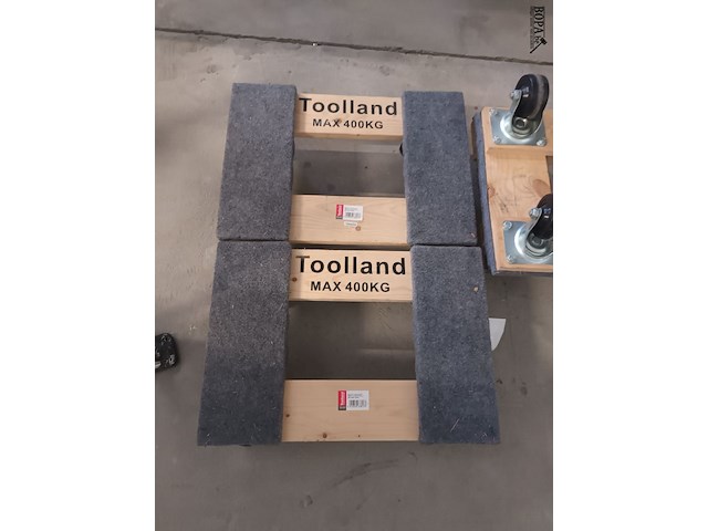 Lot 68 - toolland meubelkar. 4 stuks - afbeelding 3 van  3