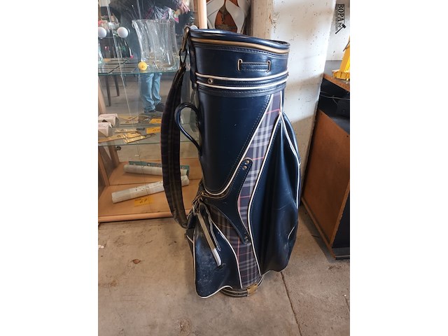 Lot 68 - vintage golf tas burberrys - afbeelding 2 van  5