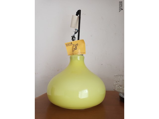 Lot 68 - vintage hanglamp en plafondlamp - afbeelding 1 van  3