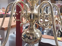 Lot 68 - vlaamse luster in koper - afbeelding 2 van  3