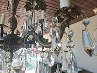 Lot 68 - wiskemann kroonluchter met uitgebreid frame van brons en tal - afbeelding 3 van  5