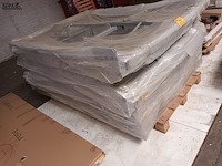 Lot 683 - metalen bedframes. 4 stuks - afbeelding 2 van  3