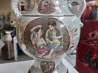 Lot 69 - antieke vazen waarvan 1 met stempel, 2 stuks - afbeelding 2 van  5