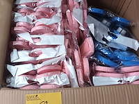 Lot 69 - badslippers - afbeelding 1 van  2