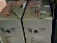 Lot 69 - divers types stofzuigerzakken ong 20 dozen - afbeelding 2 van  6