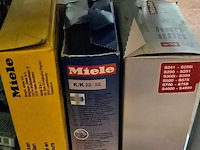 Lot 69 - divers types stofzuigerzakken ong 20 dozen - afbeelding 5 van  6