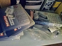 Lot 69 - divers types stofzuigerzakken ong 20 dozen - afbeelding 6 van  6