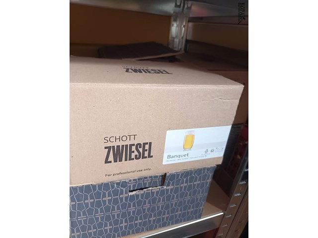 Lot 69 - diverse glazen in doos. 14 stuks - afbeelding 3 van  3