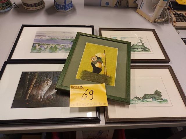 Lot 69 - kaders. 5 stuks - afbeelding 3 van  3