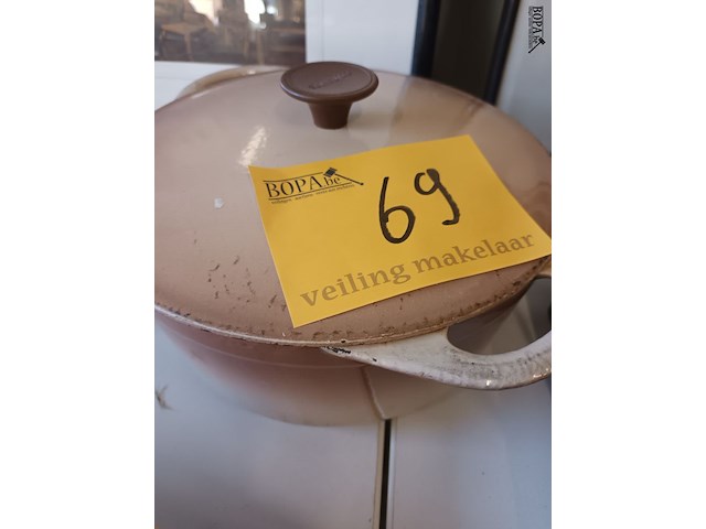 Lot 69 - kookpot cousances - afbeelding 1 van  3