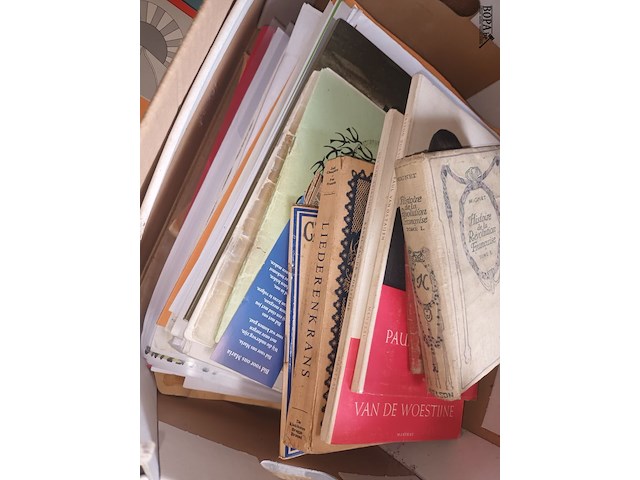 Lot 69 - lot oude boeken en tijdschriften - afbeelding 6 van  7