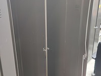 Lot 69 - metalen dressingkast - afbeelding 4 van  4