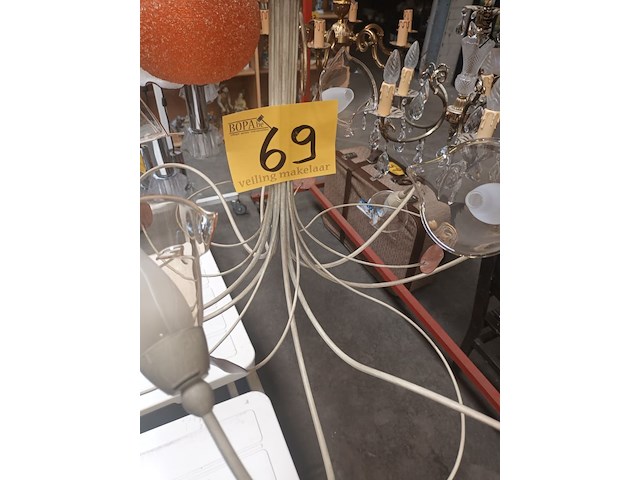 Lot 69 - moderne luster - afbeelding 3 van  3