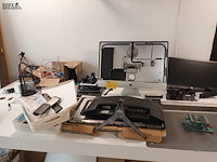 Lot 69 - onderdelen pc, gsm, tablet - afbeelding 1 van  5