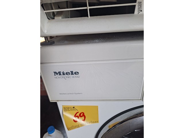 Lot 69 - wasmachine miele - afbeelding 2 van  4