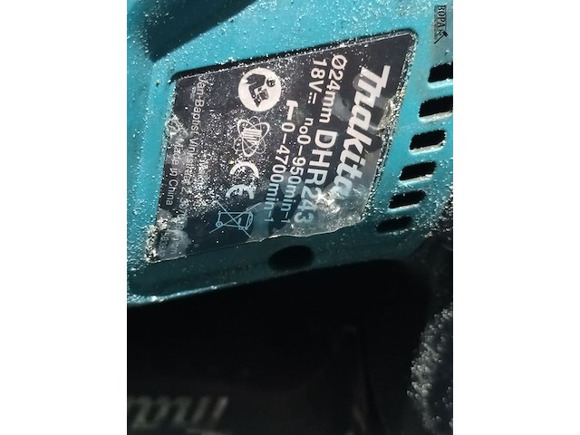 Lot 7 - boormachine en haakse slijper makita - afbeelding 6 van  6