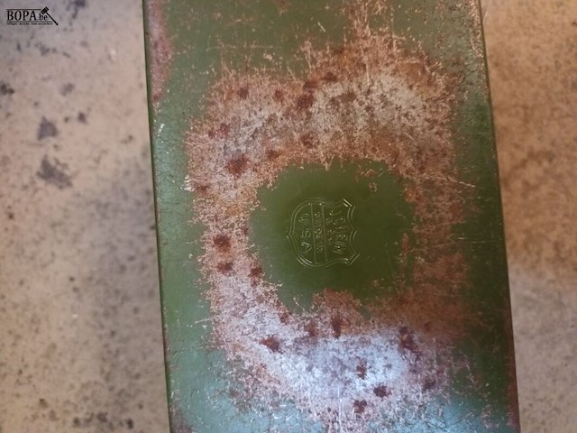 Lot 7 - brocante metalen koffertjes. 2 stuks - afbeelding 3 van  4