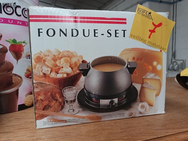 Lot 7 - chocoladefontein en fondueset - afbeelding 2 van  5