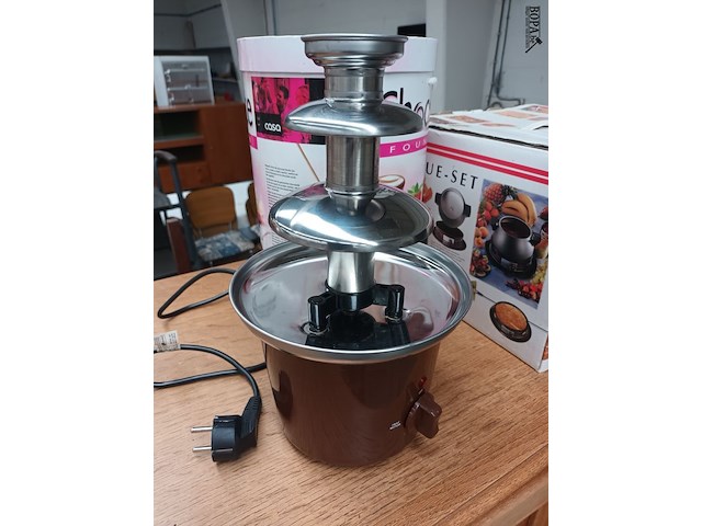 Lot 7 - chocoladefontein en fondueset - afbeelding 5 van  5